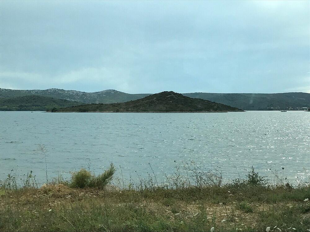Galešnjak — heart-shaped island